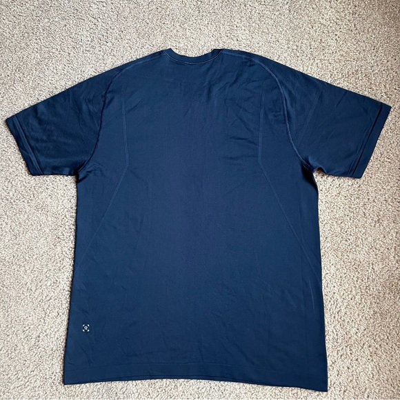 Lululemon X Villanova University Wildcats Metal Vent Tech Short Sleeve Sz L - Picture 4 of 5